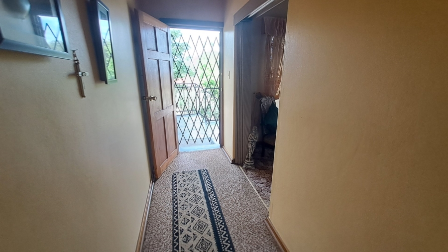 3 Bedroom Property for Sale in Uitsig Free State